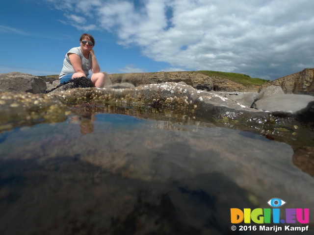 2016_0730_123252_004 Jenni sitting by rock pool